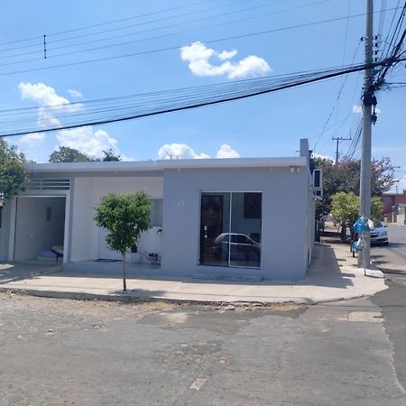 Pousada Familiar Vania Vieira São Gabriel Buitenkant foto
